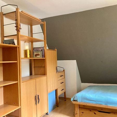 Privatzimmer Am Volkspark - Naehe Arenen Und Trabrennbahn 함브루크 외부 사진