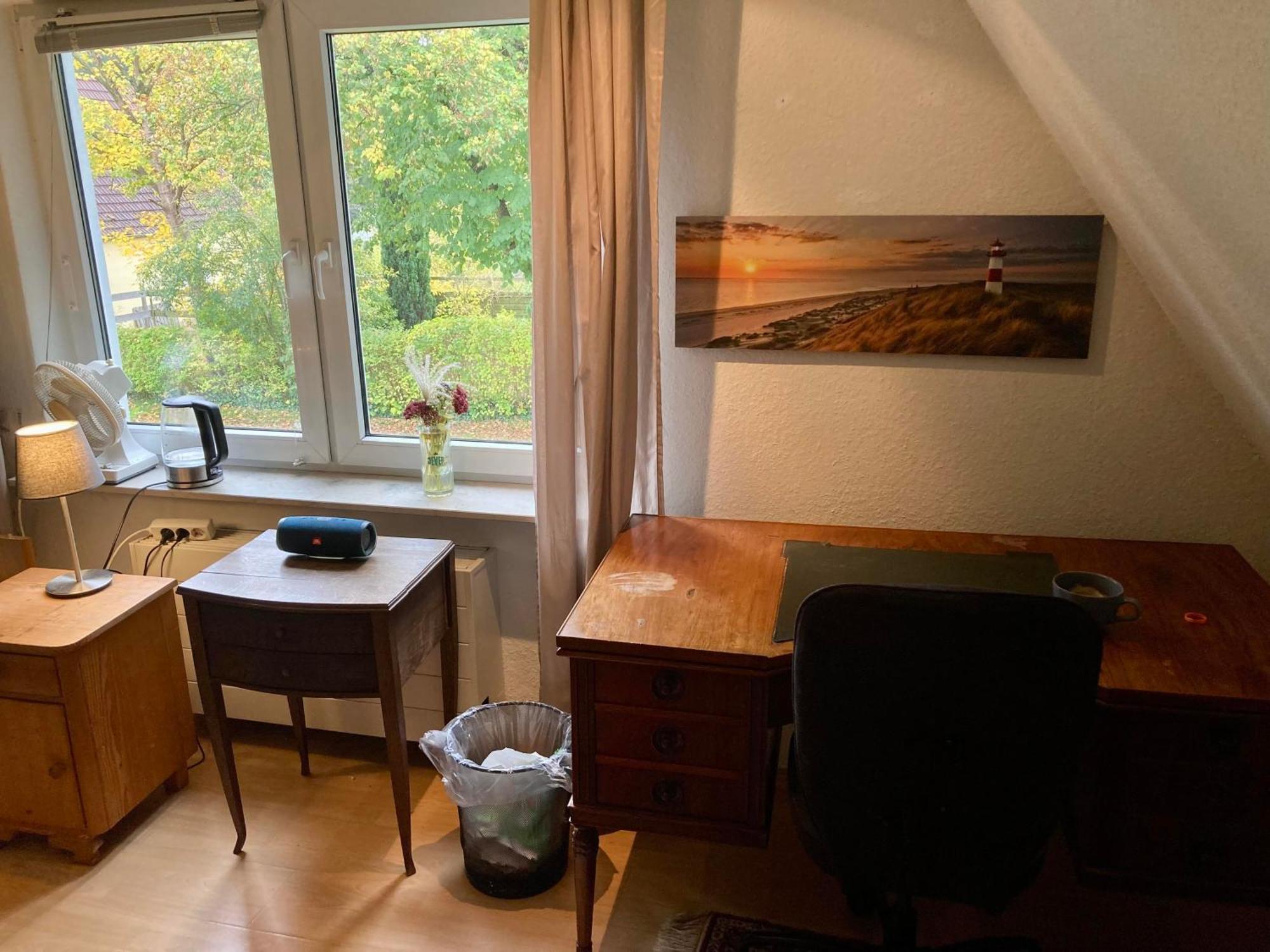 Privatzimmer Am Volkspark - Naehe Arenen Und Trabrennbahn 함브루크 외부 사진
